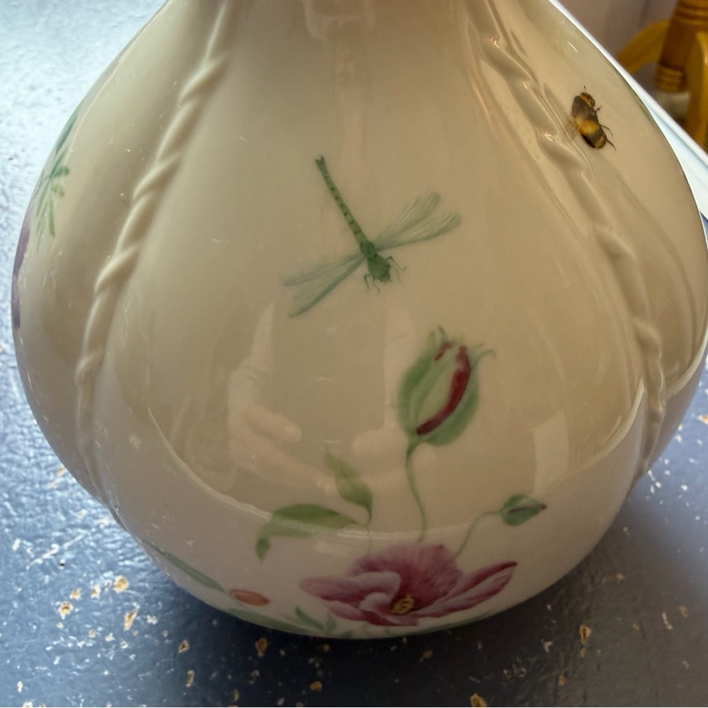 Lenox Morningside Cottage Vase - Picture 5 of 6